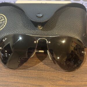 Ray-Ban Silver Frame Black Lens Sunglasses